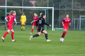 Bild 118 - B-Juniorinnen SV Henstedt Ulzburg - Holstein Kiel : Ergebnis: 0:9